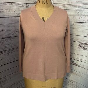 Cable & Gauge Mauve V-neck Sweater